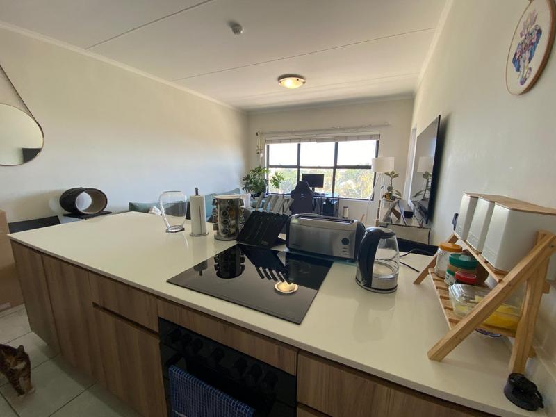 To Let 1 Bedroom Property for Rent in Richwood Western Cape